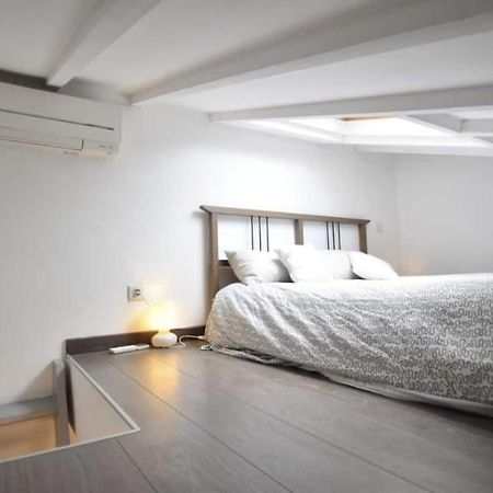 Superbe 2P Mezzanine Au Coeur Du Vieil Antibes Appartement Buitenkant foto