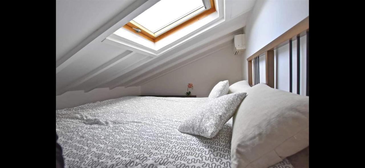 Superbe 2P Mezzanine Au Coeur Du Vieil Antibes Appartement Buitenkant foto